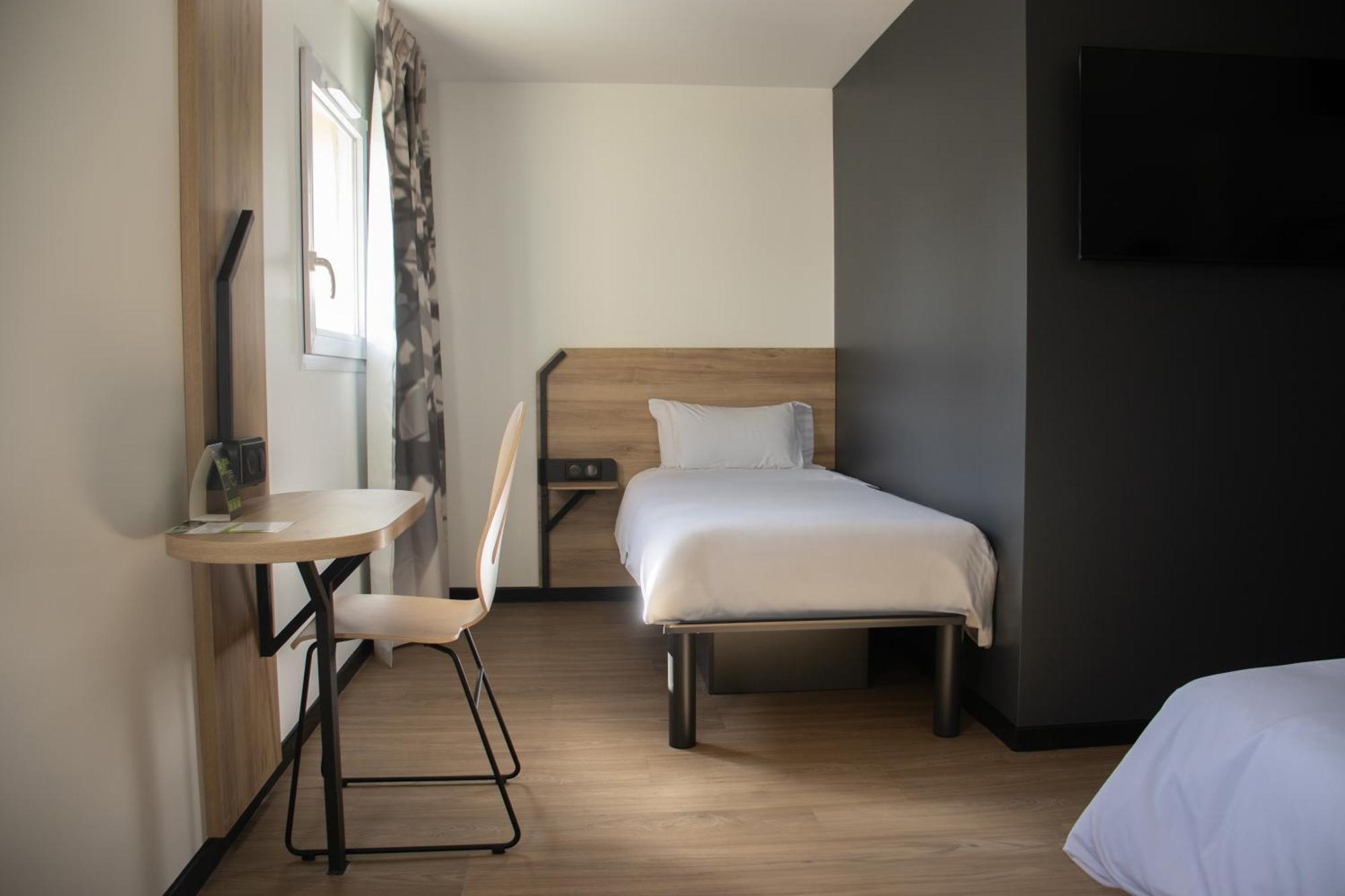 B&B Hotel Le Puy-En-Velay Vals-pres-le-Puy Εξωτερικό φωτογραφία