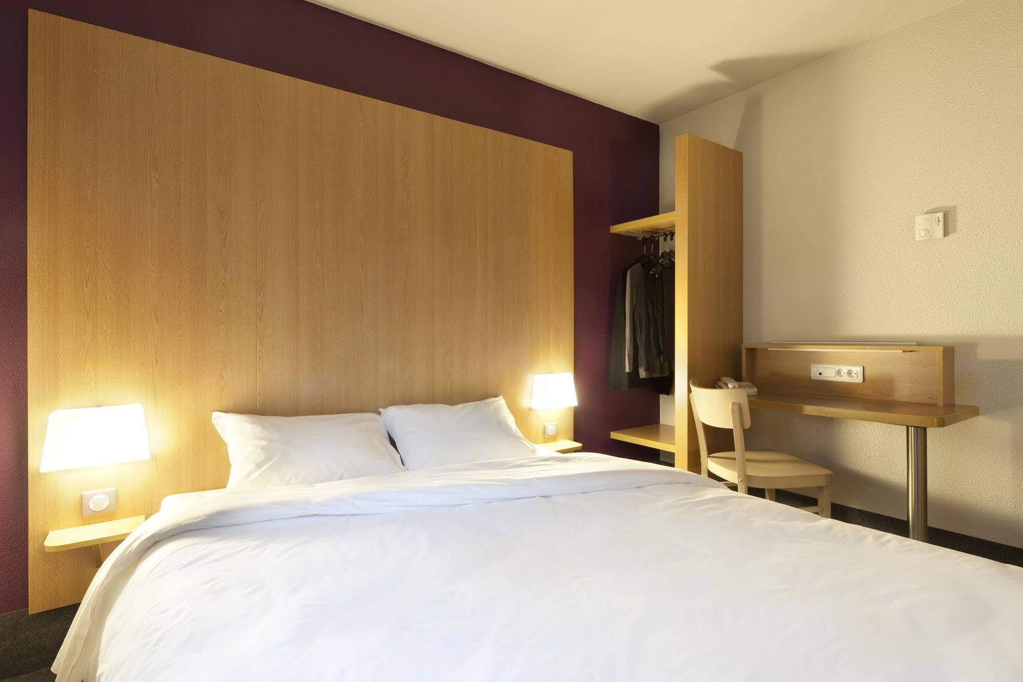 B&B Hotel Le Puy-En-Velay Vals-pres-le-Puy Εξωτερικό φωτογραφία